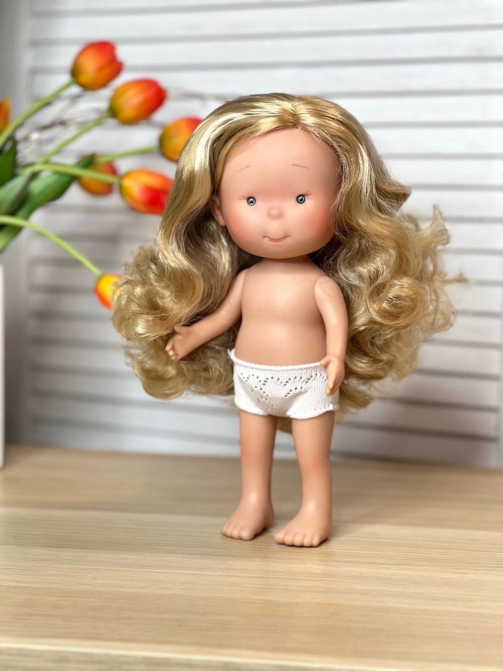 Кукла Nines виниловая 30см PIPPA без одежды (2899W2)