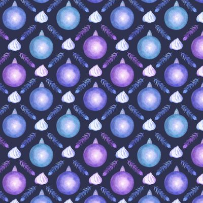 Новогодние шары и безе фиолетово-синие на темно-синем