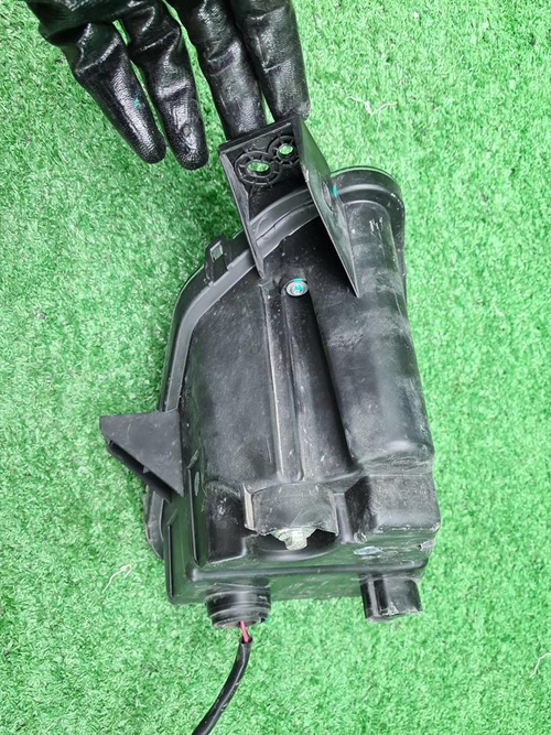 ПТФ правая Hongqi HS5 (2019-н.в.)