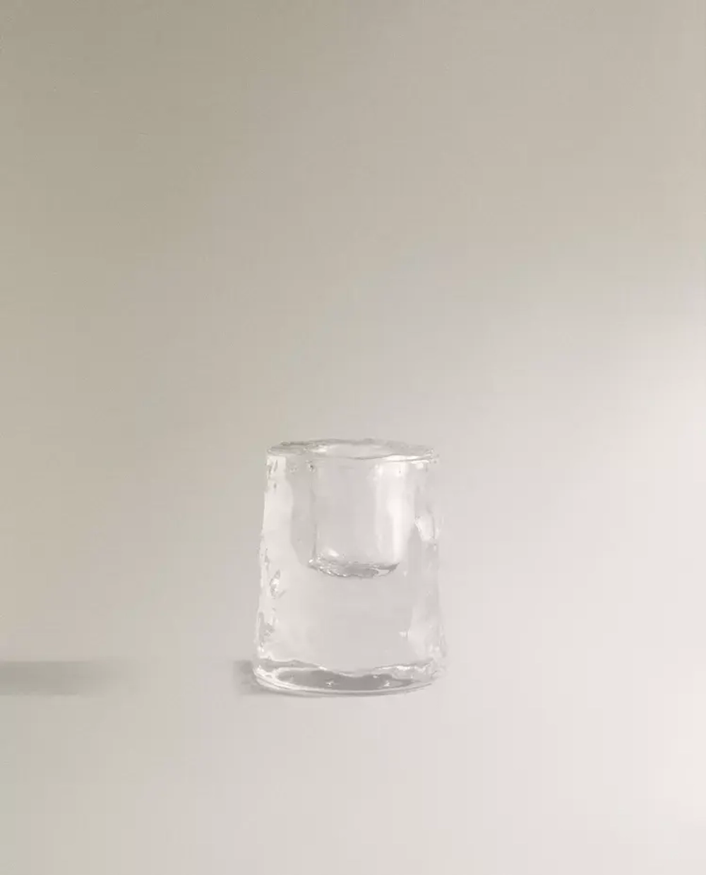 ZARA HOME ПОДСВЕЧНИК ИЗ СТЕКЛА, ПРОЗРАЧНЫЙ