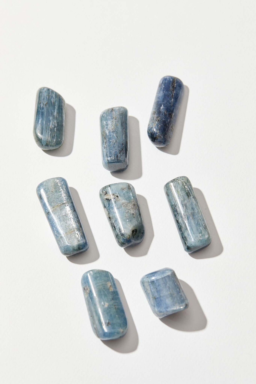 Голубой Кианит галтовка