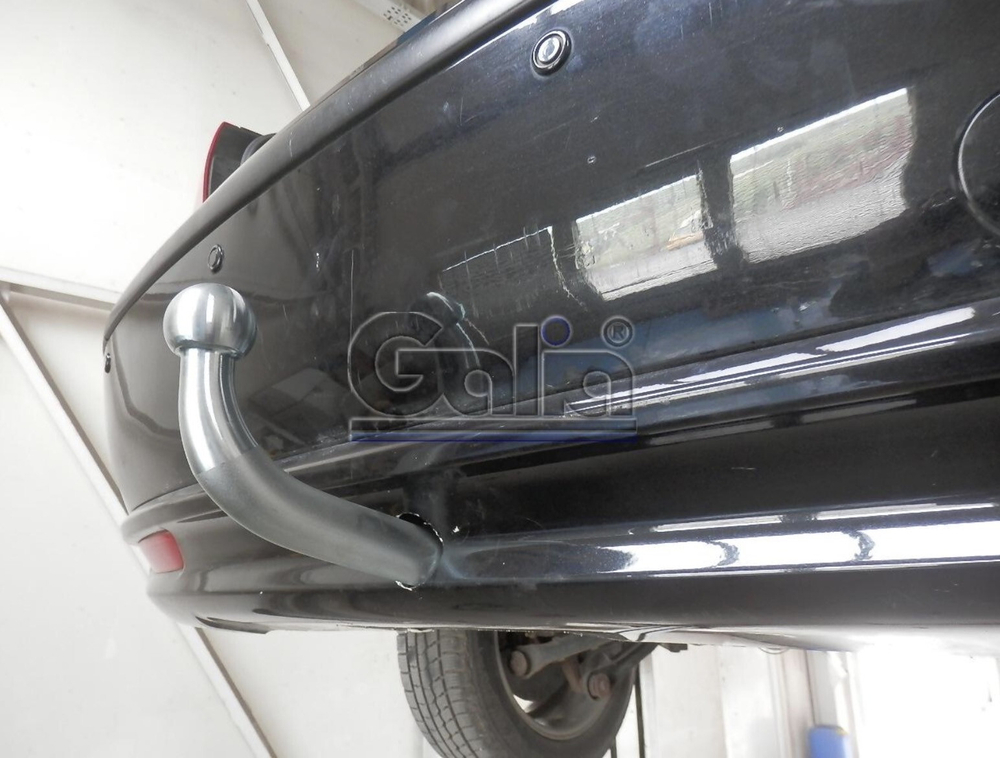 Фаркоп оцинкованный Galia F097C для Ford Mondeo седан/хетчбек 2000-2006(паспорт и сертификат в комплекте)(без электрики)