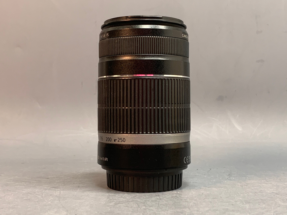 Canon EF-S 55-250mm 4-5.6 царапки на передней линзе