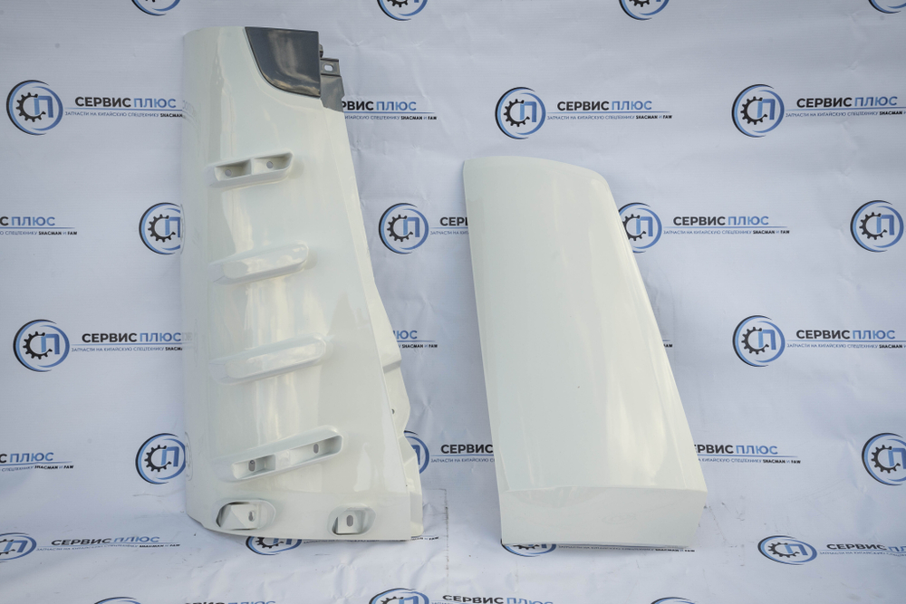 Обтекатель кабины белый правый в сборе Shacman X5000