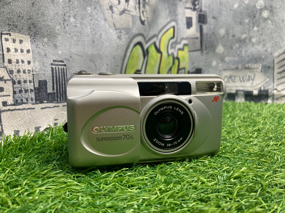 Olympus SuperZoom 70G