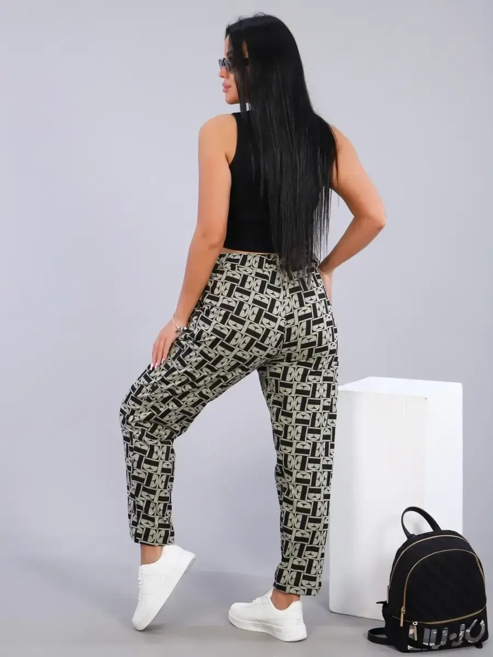 Брюки женские большие размеры