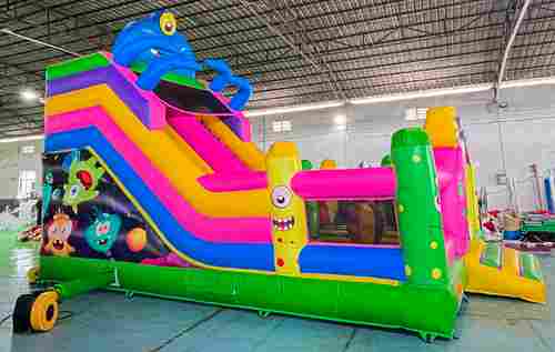 Коммерческий надувной батут «Монстроленд» 7*6*5,6 м