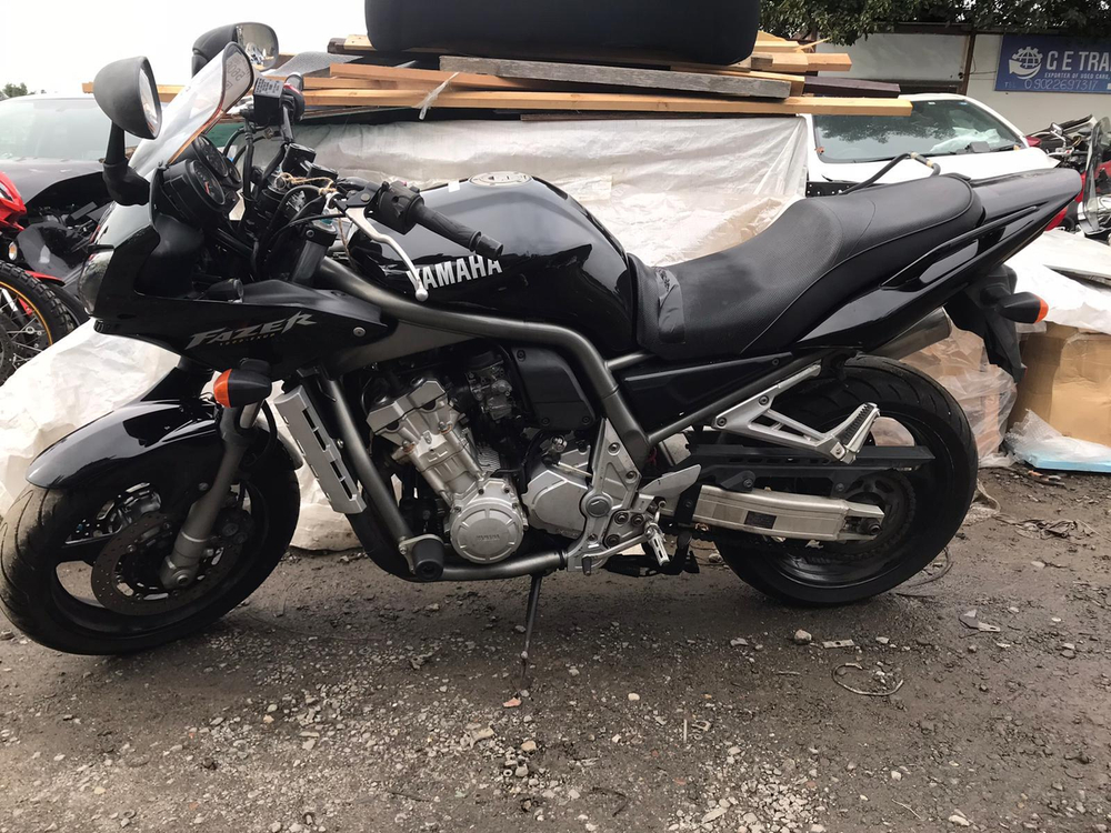 Yamaha FZS 1000 Fazer 031899