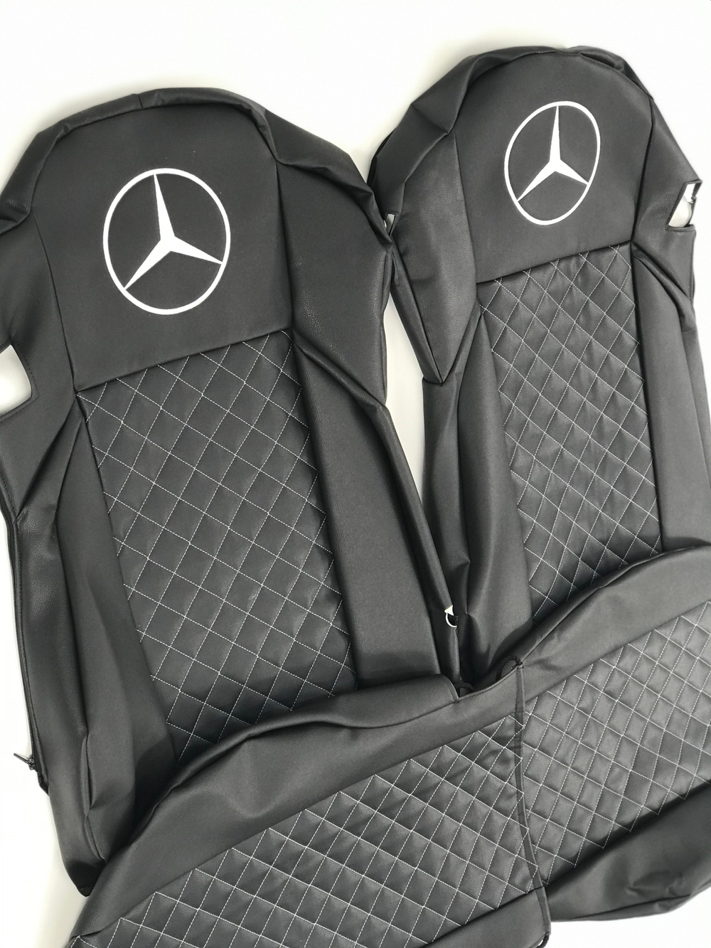 Чехлы кожаные стеганые вышивка вышивка MERCEDES MP4 от 2013- г. MR42 Польша