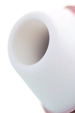 Вакуум-волновой бесконтактный стимулятор клитора Satisfyer Love Triangle белый