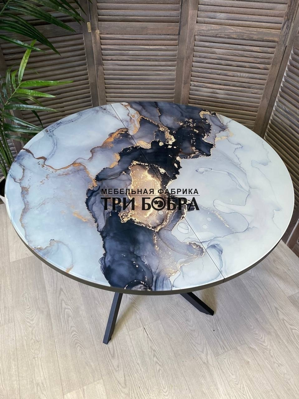 Стол круглый стеклянный "Смола"