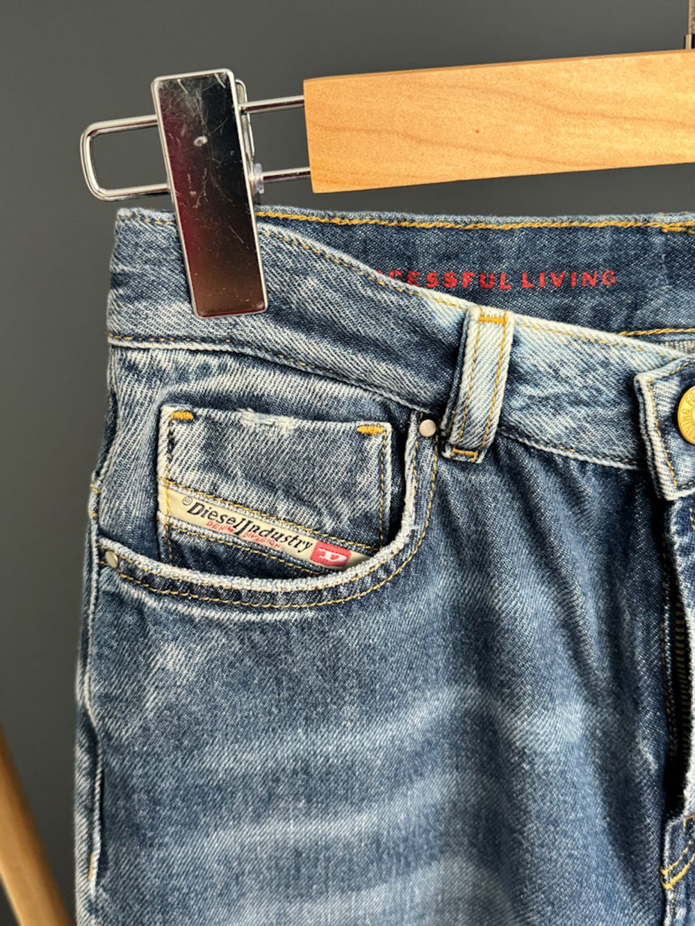 Джинсы Diesel, 152