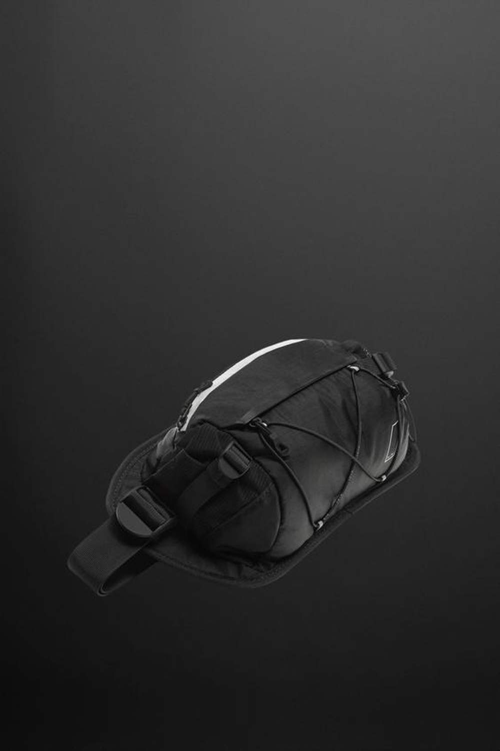 ZARA СПОРТИВНАЯ ПОЯСНАЯ СУМКА ИЗ ВЫСОКОТЕХНОЛОГИЧНОЙ ТКАНИ, ЧЕРНЫЙ