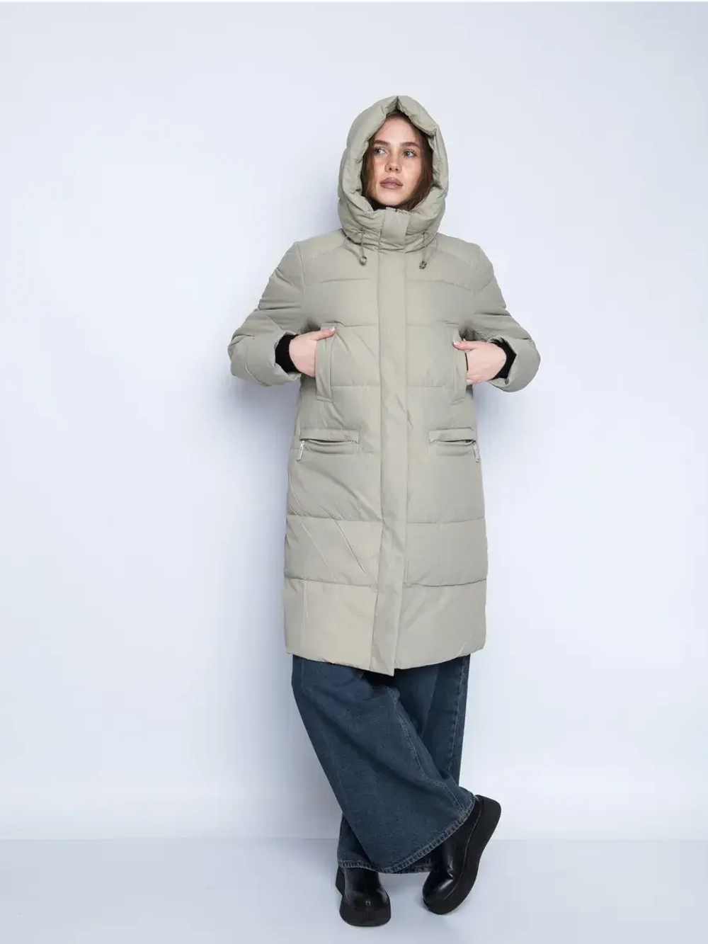 Куртка зимняя удлиненная с капюшоном