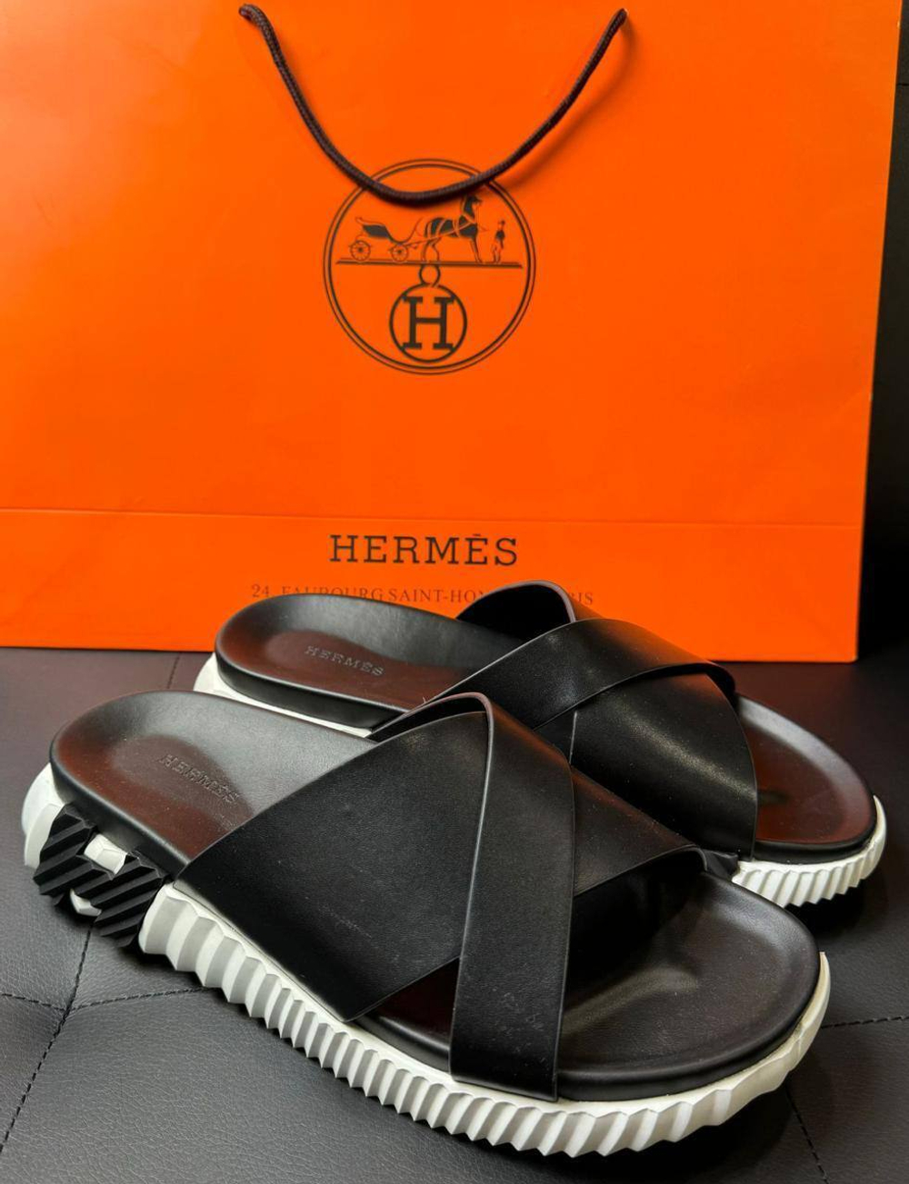 Шлепанцы Hermes