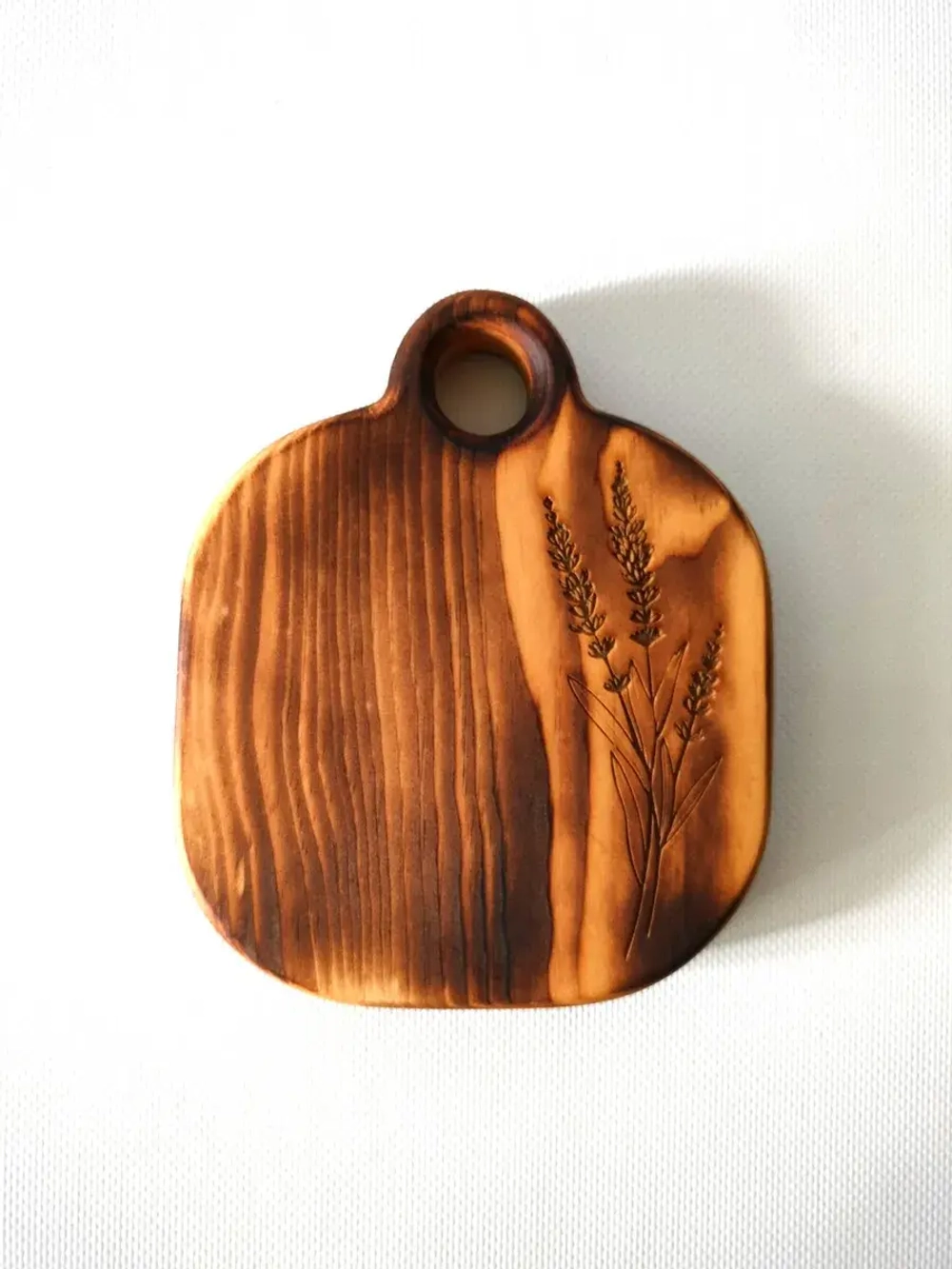 Доска разделочная из дерева сервировочная