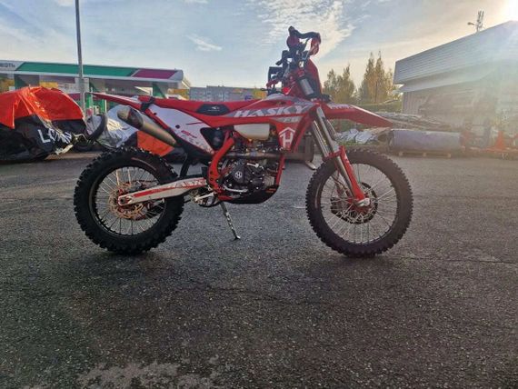 Мотоцикл кроссовый эндуро HASKY F6 Pro Racing 174NB 300 2023 Б/У