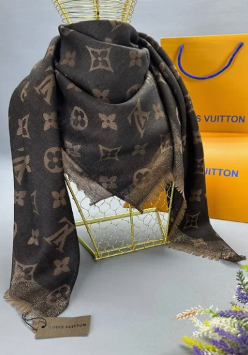Кашемировй теплый платок Louis Vuitton