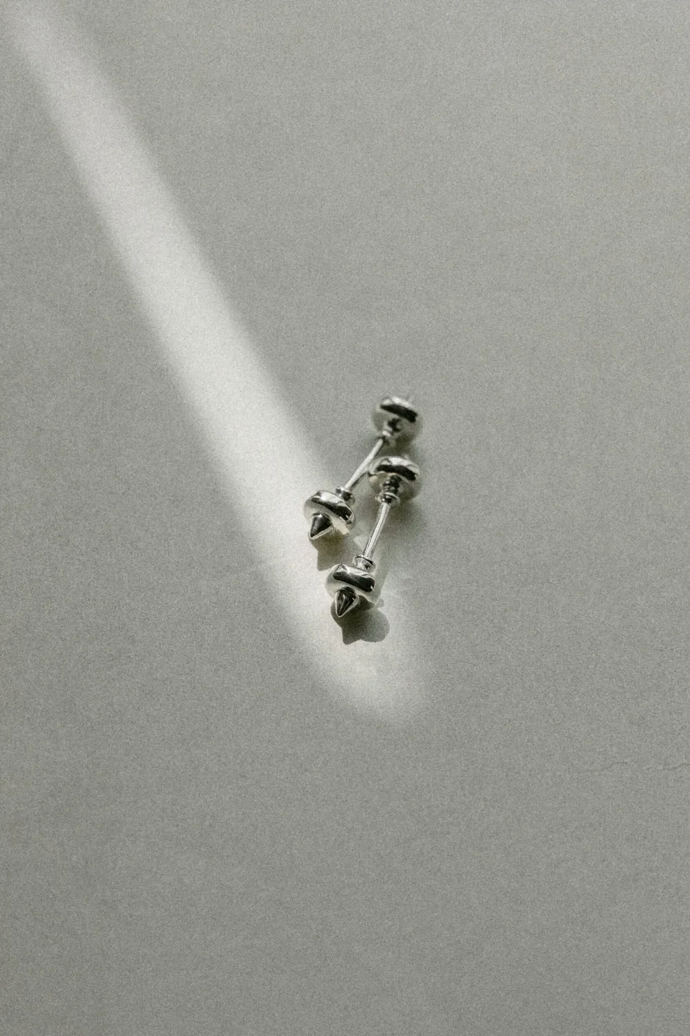 Моносерьга Архитектон