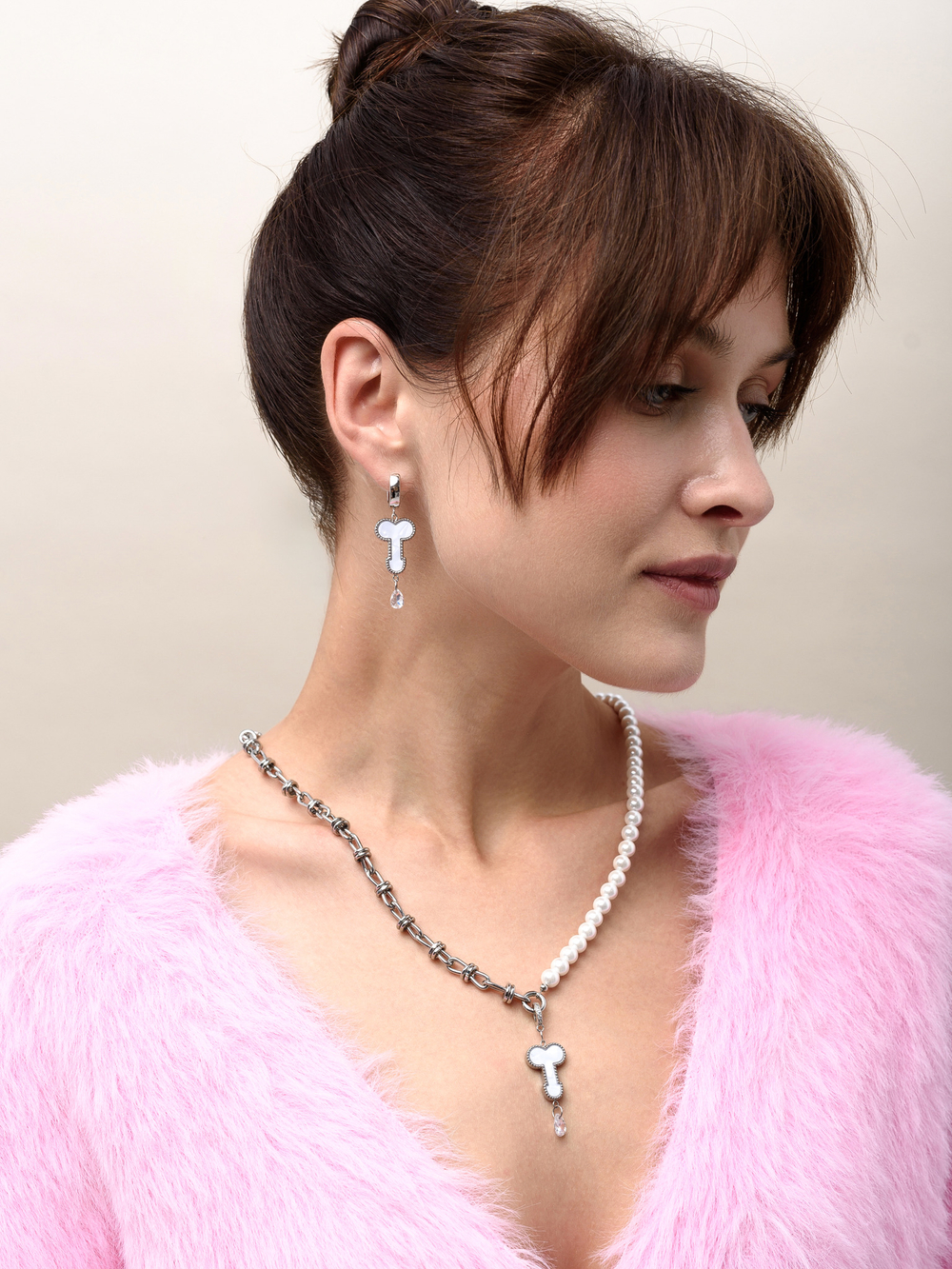 Серьги "Love Or Sex" White