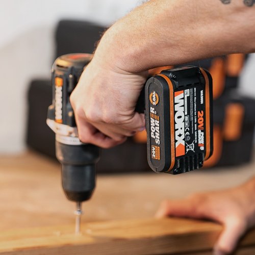 Дрель аккумуляторная WORX WX352 20V кейс