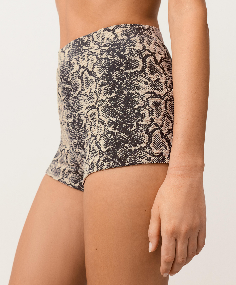 OYSHO Шорты-бикини с принтом под змеиную кожу, черный