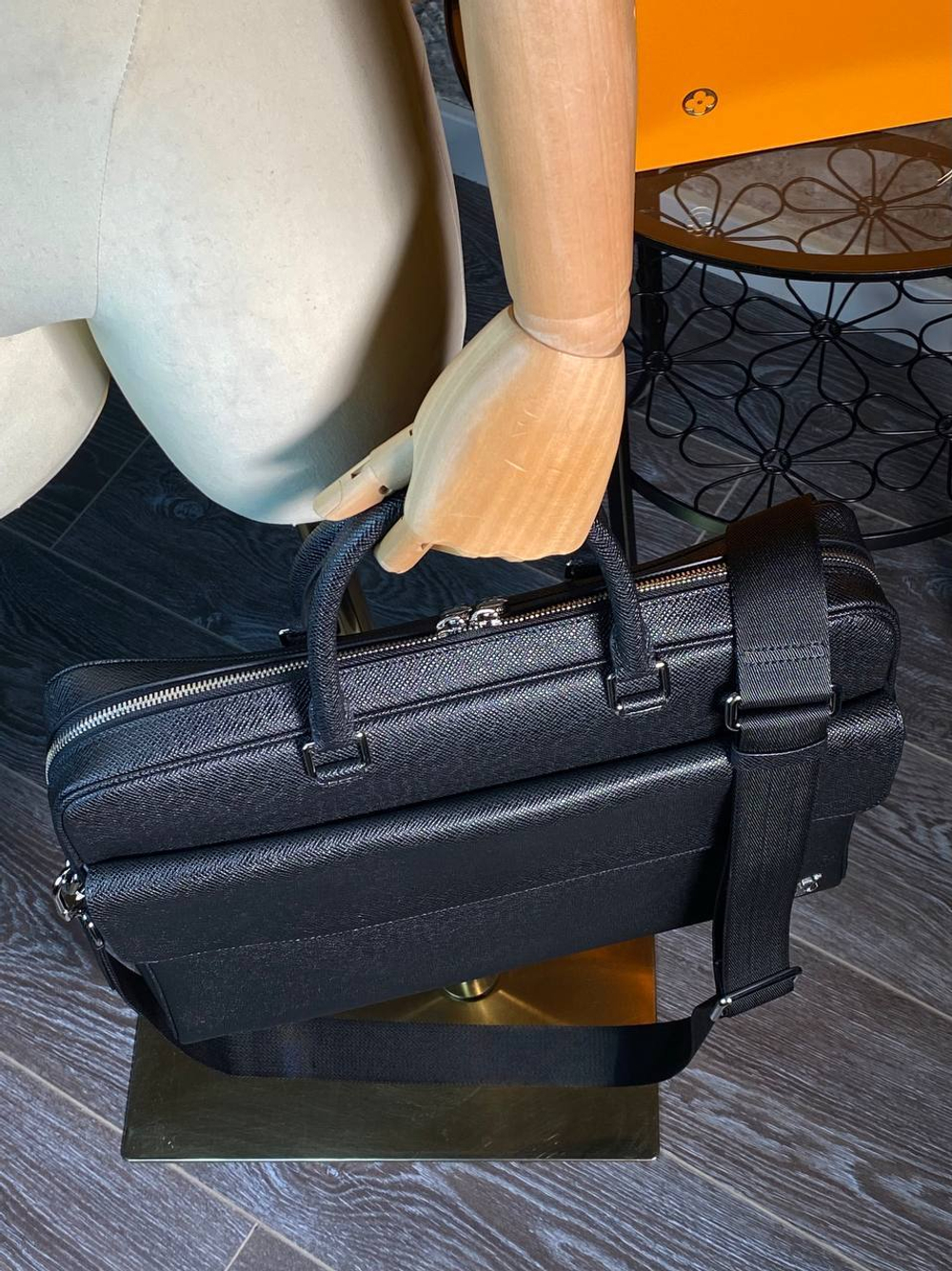 Портфель Louis Vuitton