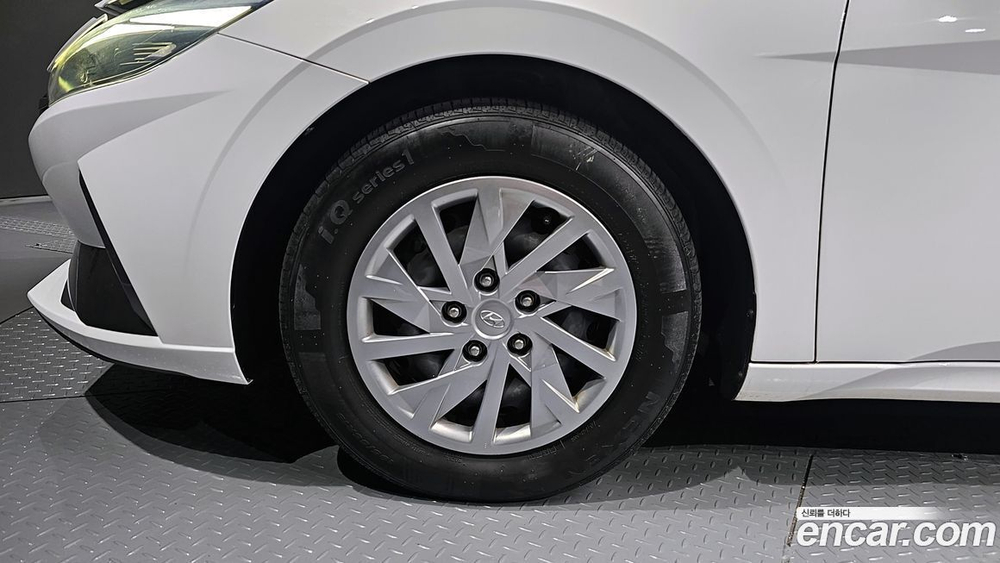 Hyundai Avante (CN7) 1.6 (06.2020)