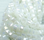 БВН009ДС4 Хрустальные бусины квадратные, цвет: белый AB непрозрачный, 4 мм, кол-во: 44-45 шт.