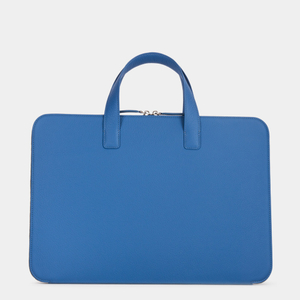 Сумка для MacBook Pro 16 - 17 с карманами из кожи теленка, цвета синий королевский