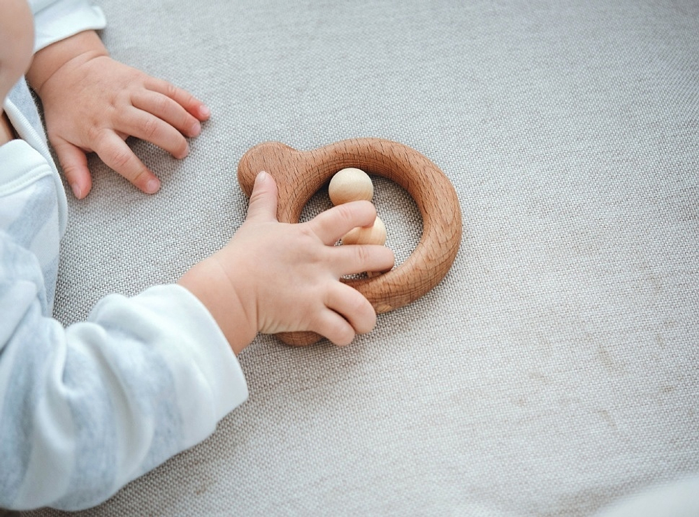 Погремушка - грызунок "Глазастый Медвежонок" Леснушки