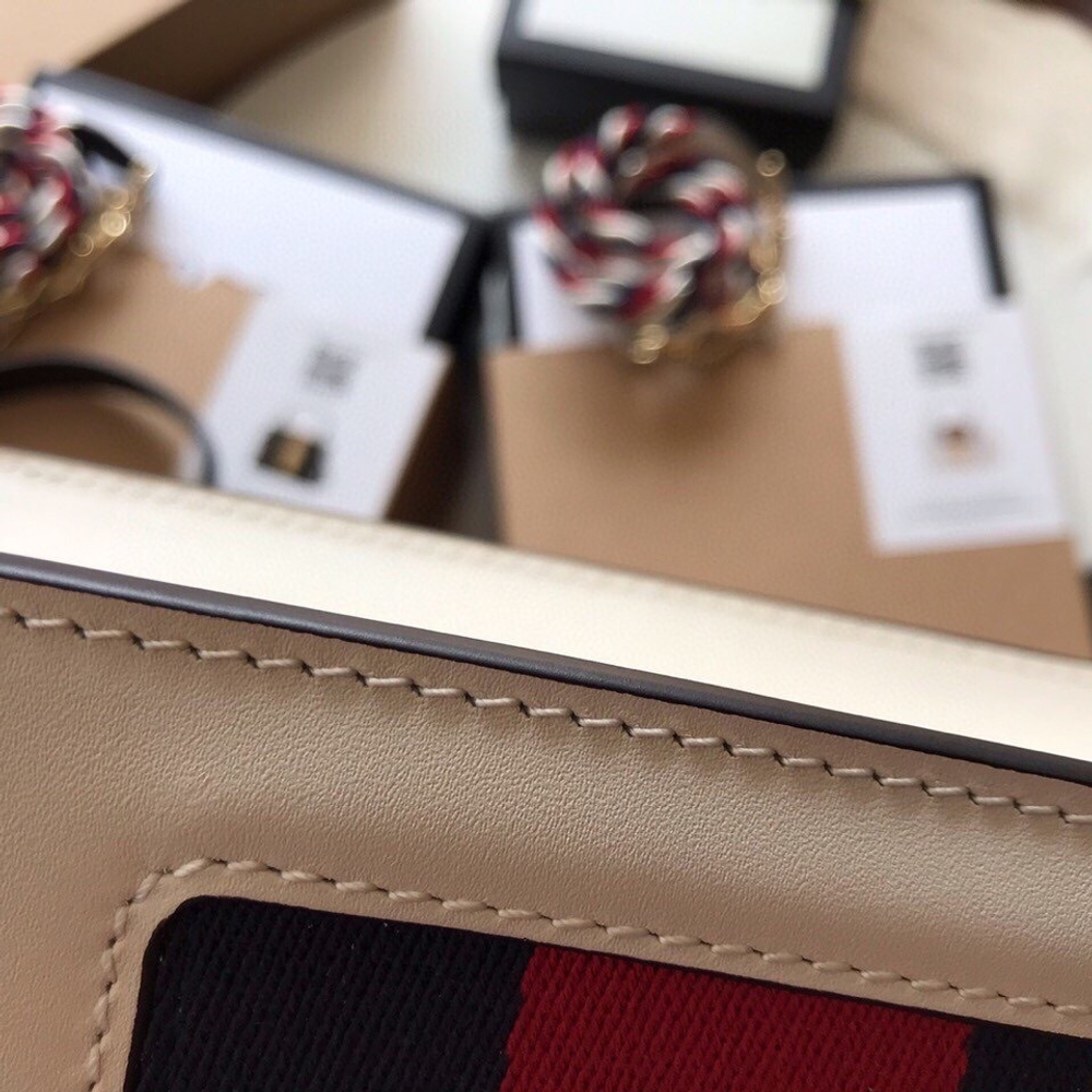 Gucci Sylvie 20 cm