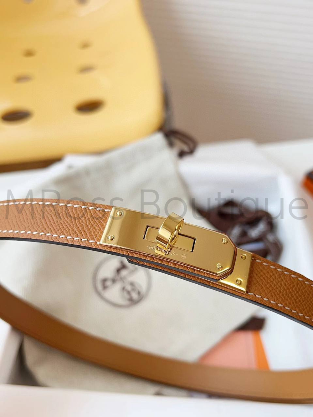 Женский ремень Hermes Kelly коричневого цвета