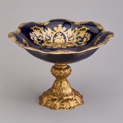 ФРУКТОВНИЦА НА НОЖКЕ 29*29*21 СМ