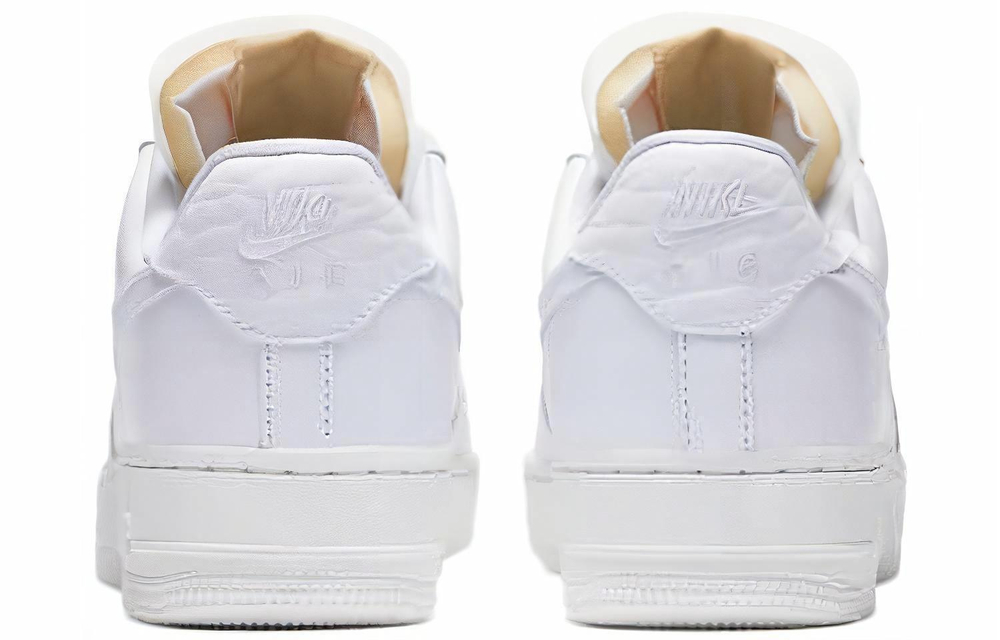Кроссовки Nike Air Force 1 07 Lx (Женская размерная сетка)
