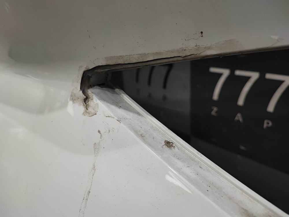 Накладка крышки багажника GAC GS3 24-нв Б/У Оригинал 7170004CRV0300