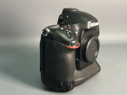 Nikon D4s 519.000 кадров