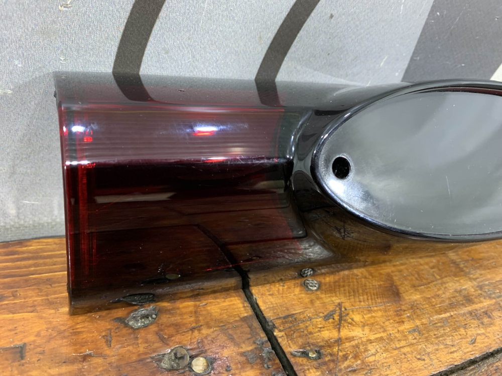 Накладка крышки багажника Chery Tiggo 7 Pro 20-24 Б/У Оригинал 605000205AB