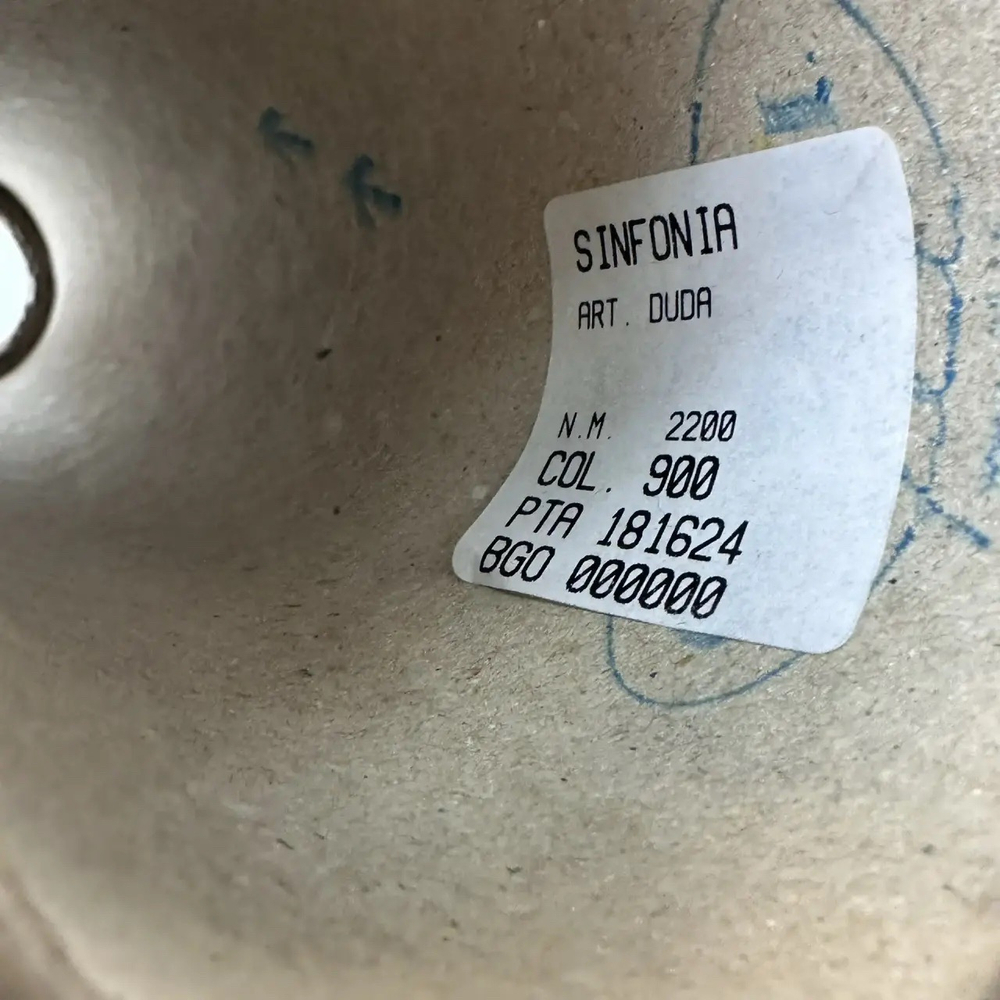 DUDA - Sinfonia; 55% baby альпака, 23% меринос, 22% п/а; 220м/100гр; шнурок; col. 900, цвет: светло-бежевый; S302