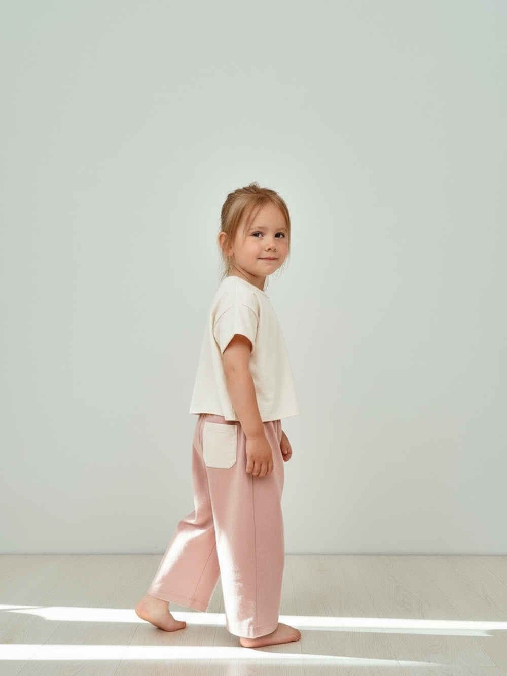 Брюки детские розовый/бежевый