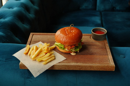 Бургер " Мята" с креветками