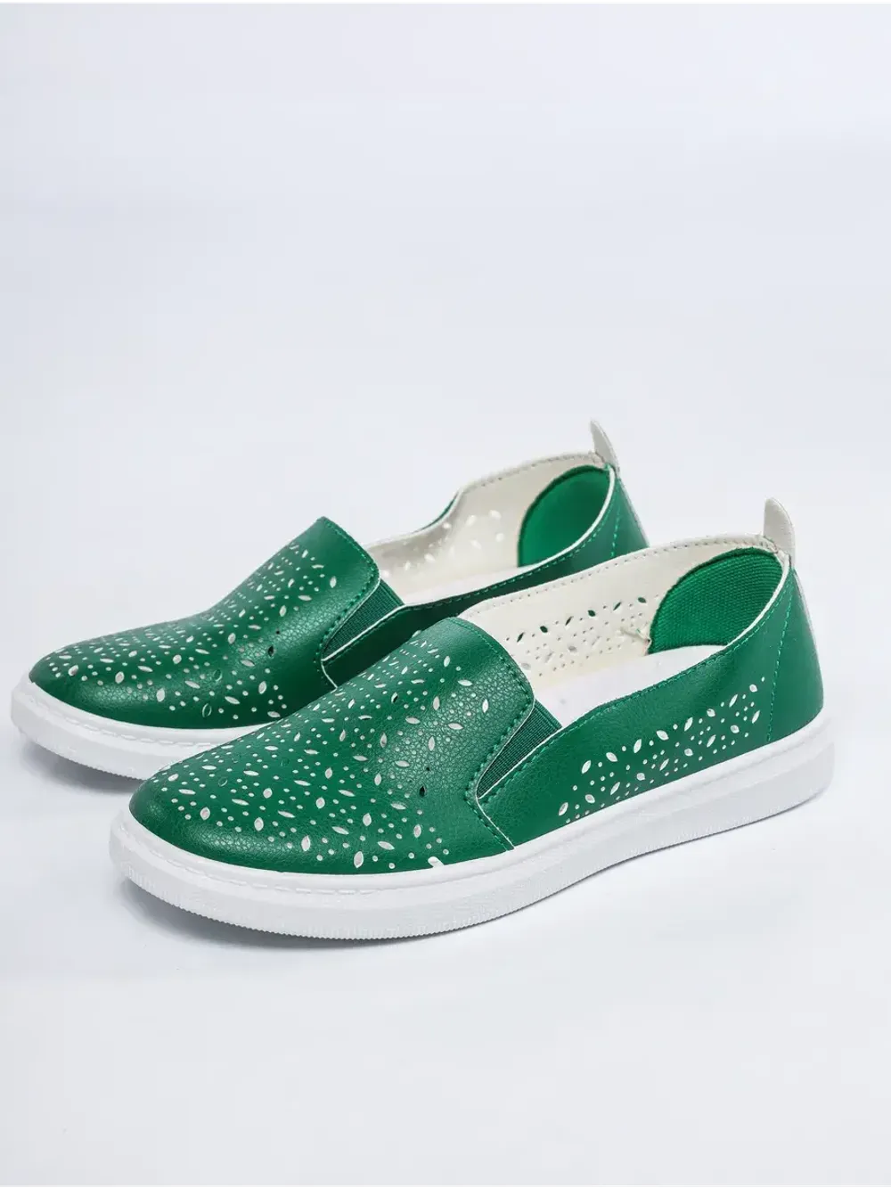 Мокасины летние с перфорацией