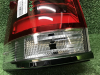 Фонарь левый внешний Toyota Land Cruiser 200 15-21