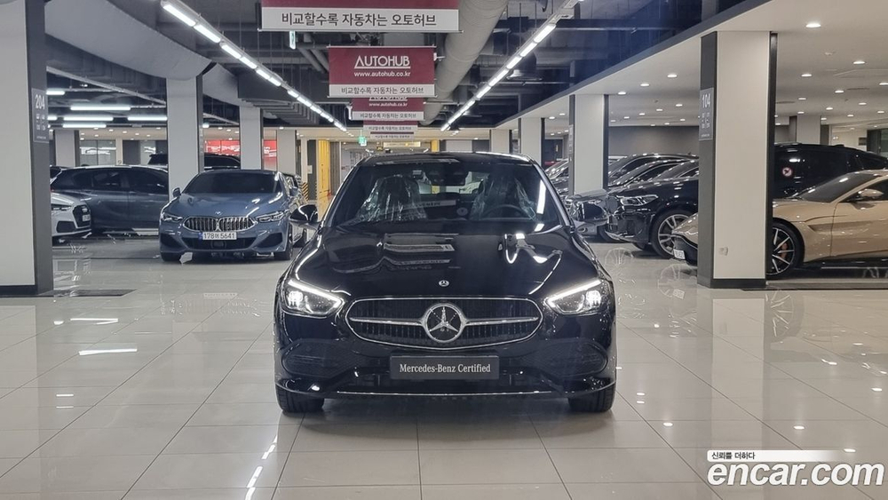 Mercedes-Benz C-Class W206 C300 4MATIC Avangarde (09.2023)