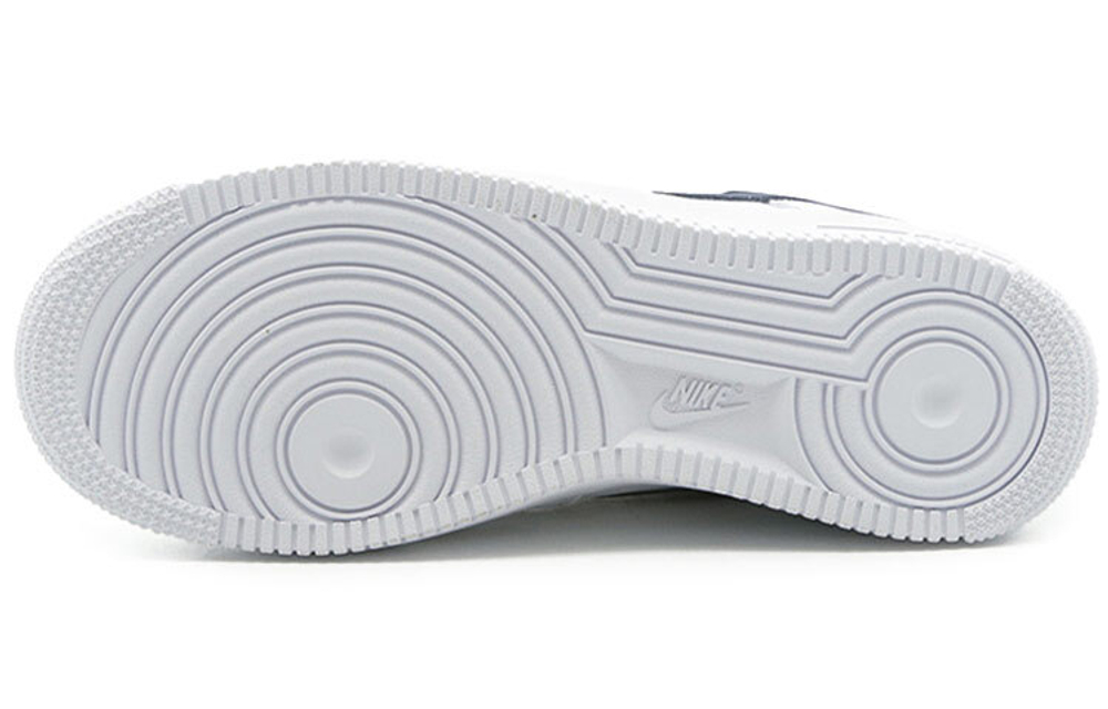 Кроссовки Nike Air Force 1 07 (Женская размерная сетка)