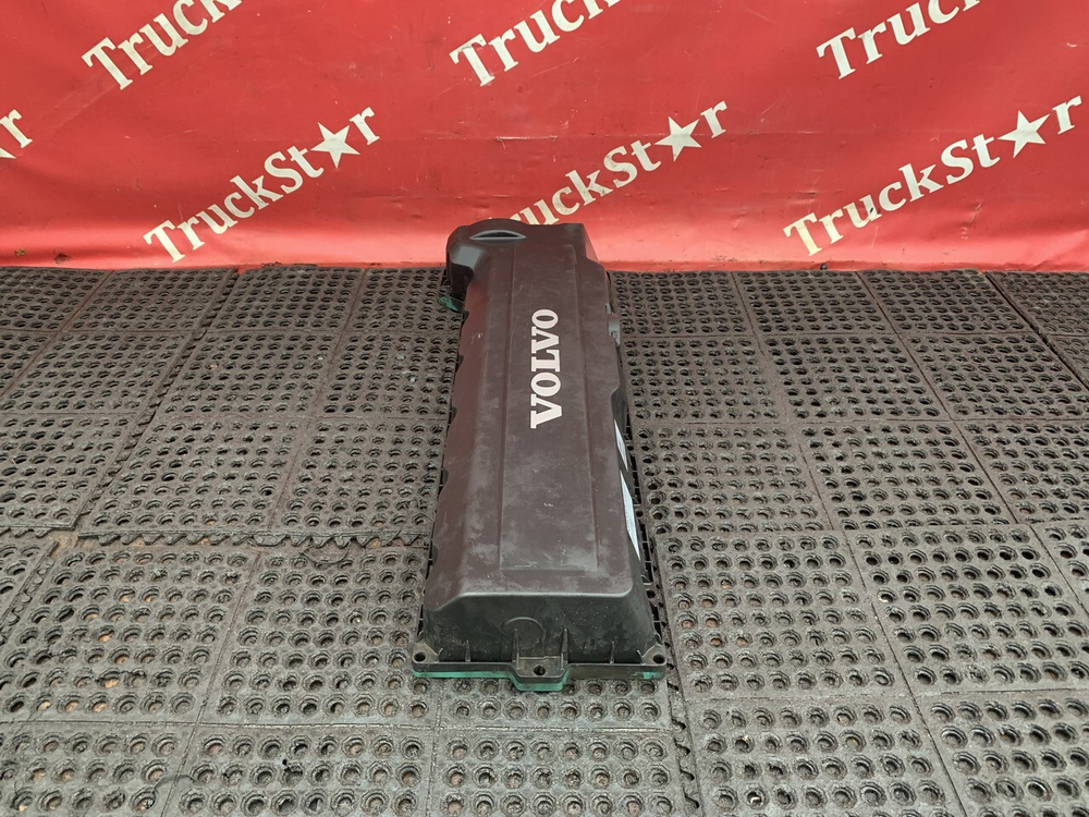 Крышка клапанная