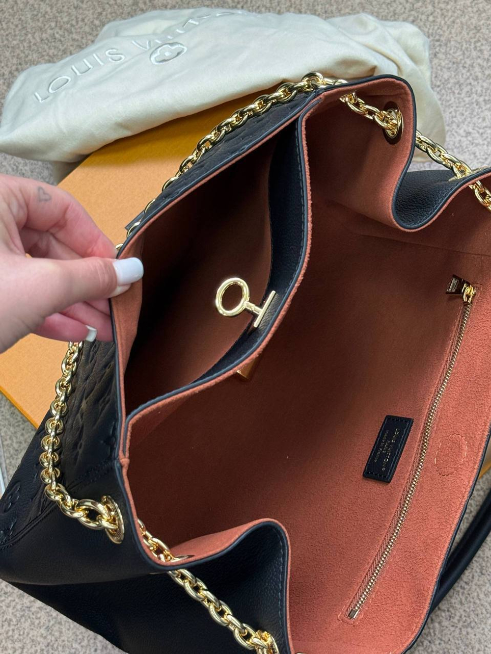 Сумка Louis Vuitton