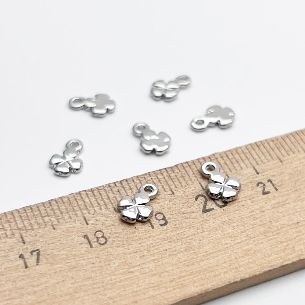 Подвеска Клевер, цвет серебро (родий), размер 8,7*5,5 мм, цена за 1 шт