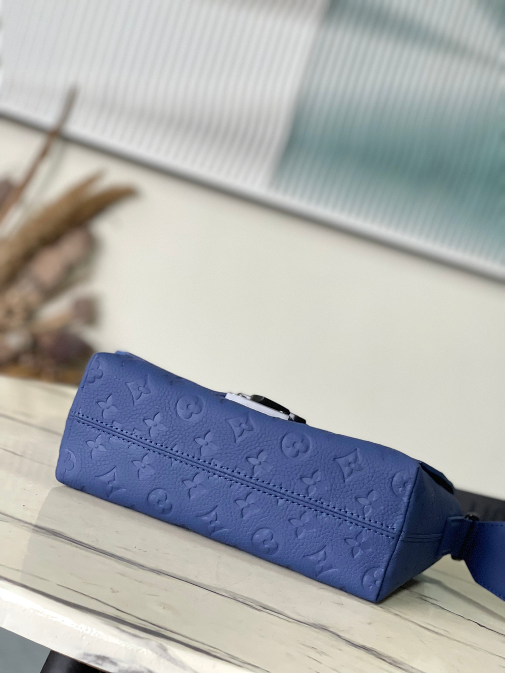Louis Vuitton S-Cape Messenger Bag
