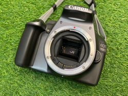 Canon 1100D kit 18-55mm IS ll 12.800 кадров